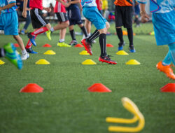 Dampak Latihan Interval Intensif Terhadap Konsistensi Performa Pemain Sepak Bola Profesional
