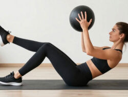 Cara Melakukan Gerakan Russian Twist untuk Otot Perut Samping