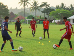 Strategi Ampuh Melatih Teknik Dasar Sepak Bola Untuk Pemain Muda Berbakat Indonesia