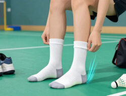 Tips Memilih Kaos Kaki Badminton Yang Tebal Untuk Melindungi Telapak Kaki